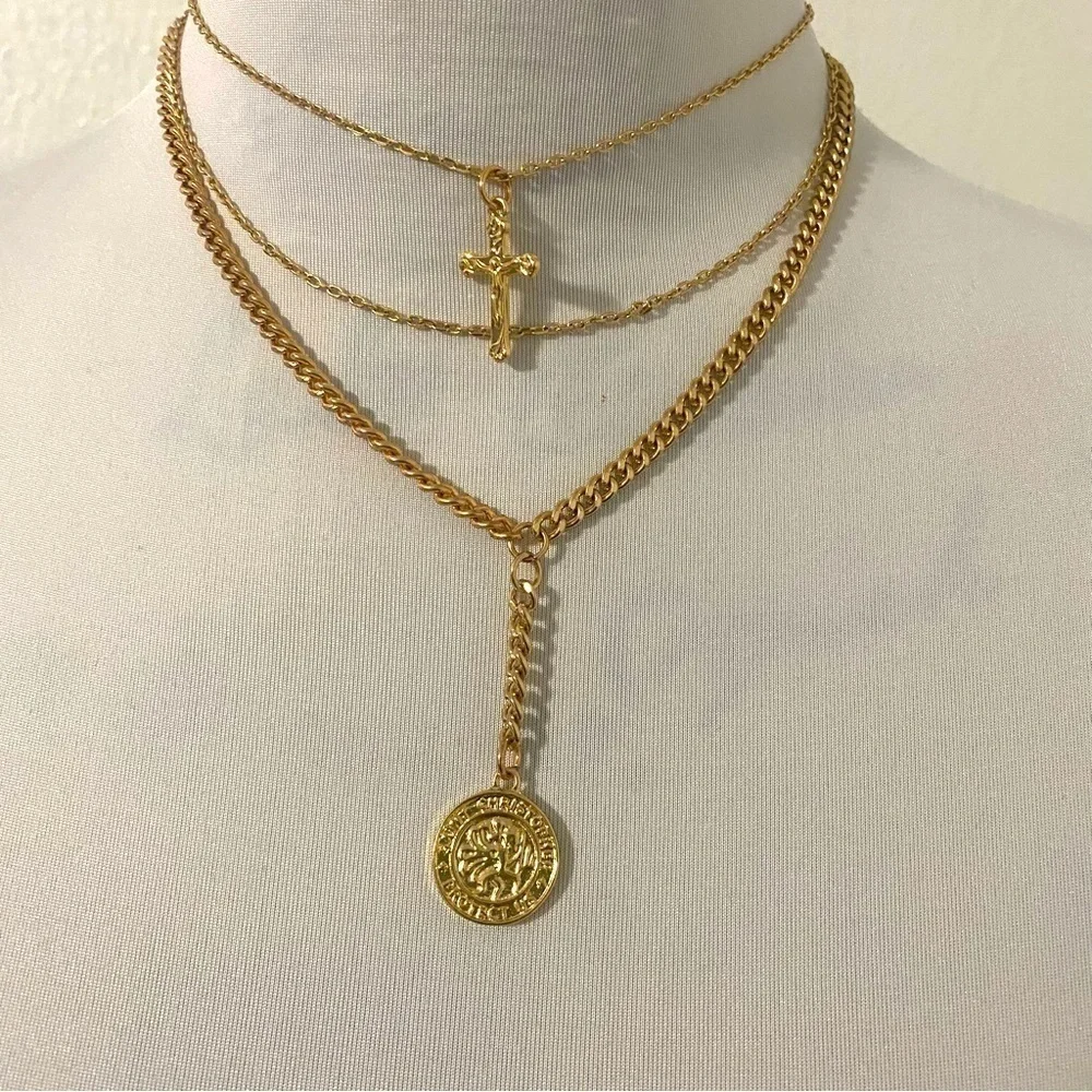 Guardian Three Layered Necklace Gold Plated